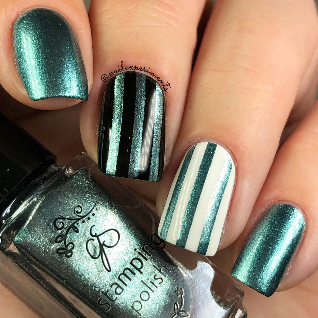 #111 - Frosty Kisses Stamping Polish